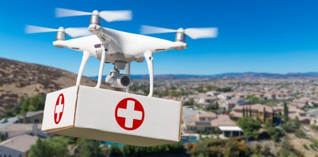 A Roma il primo trasporto di prodotti biomedicali con un drone