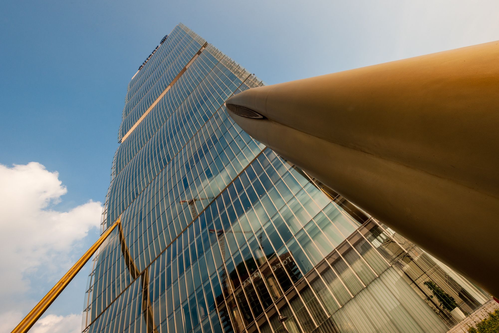 CEAS nell’operazione Torre Isozaki.