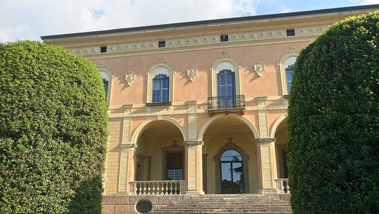 L’ingresso nel ranking di QS fa seguito a un altro importante risultato riconosciuto recentemente alla business school bolognese, l’accreditamento EQUIS